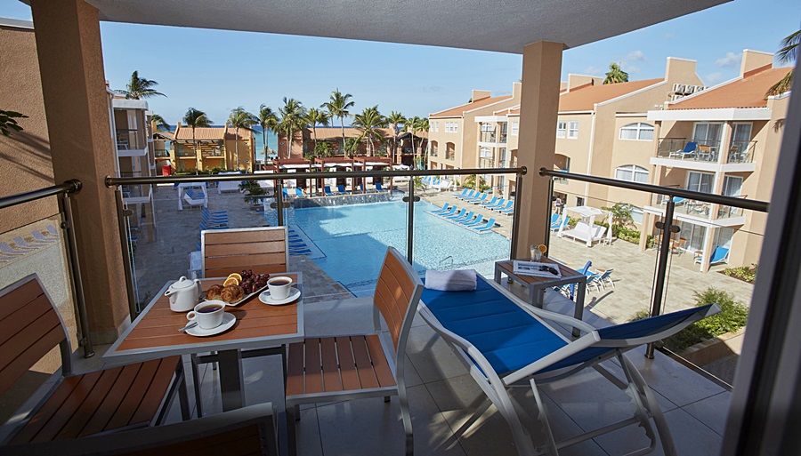 Divi Dutch Village Beach Resort Palm Beach Exterior photo